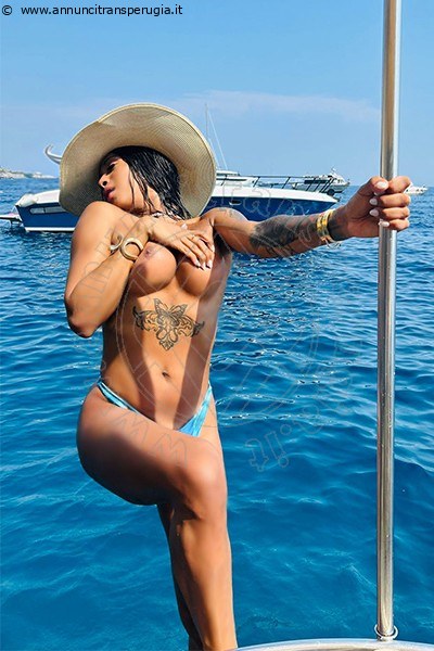 Foto Arianna Ferrari Pornostar  Transescort Roma