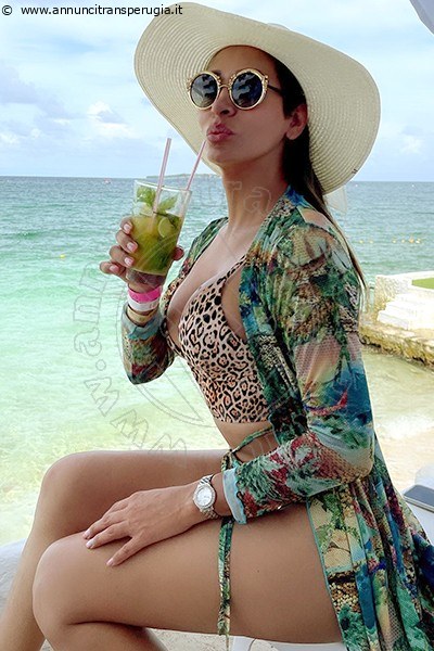 Foto Eliana  Trans Cannes